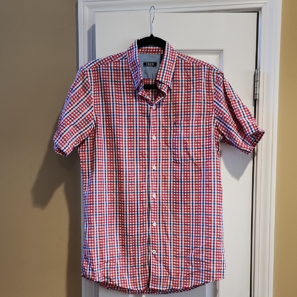 IZOD Men’s Short-Sleeve Red & Blue Check Button-Up Shirt